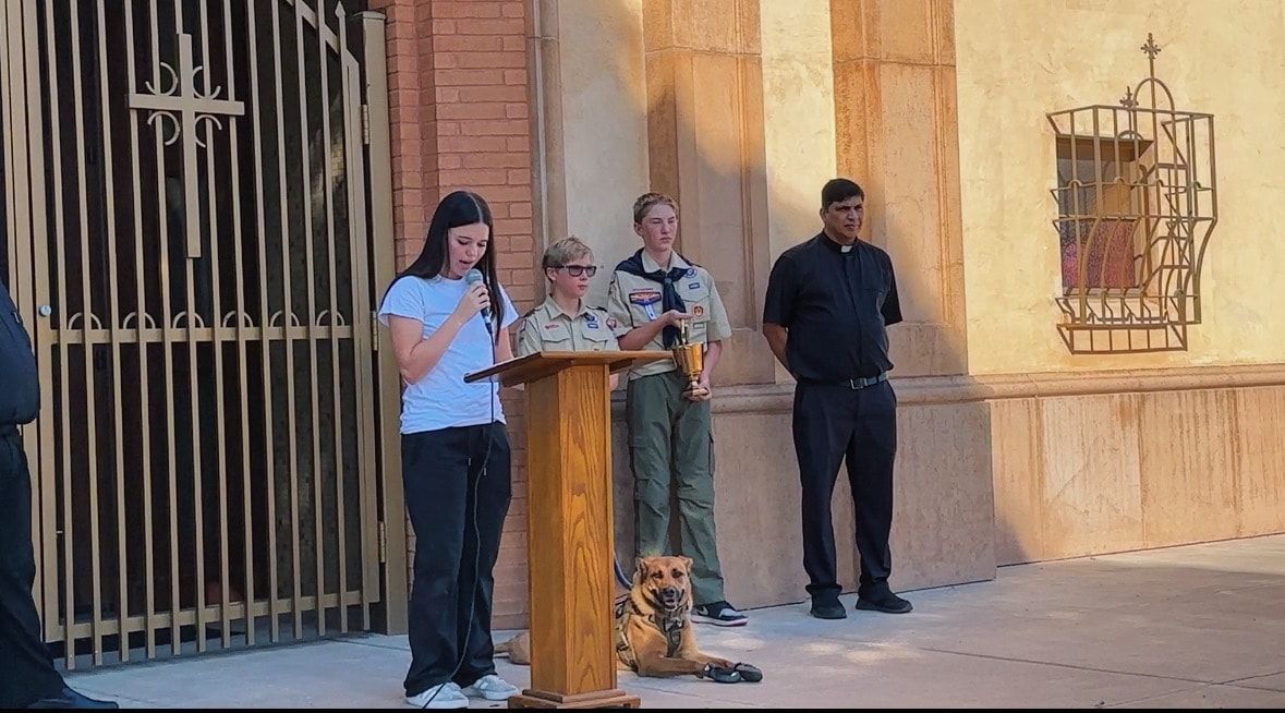 A Teenager Offering Dignity and Support to Arizona Pet Owners in Need